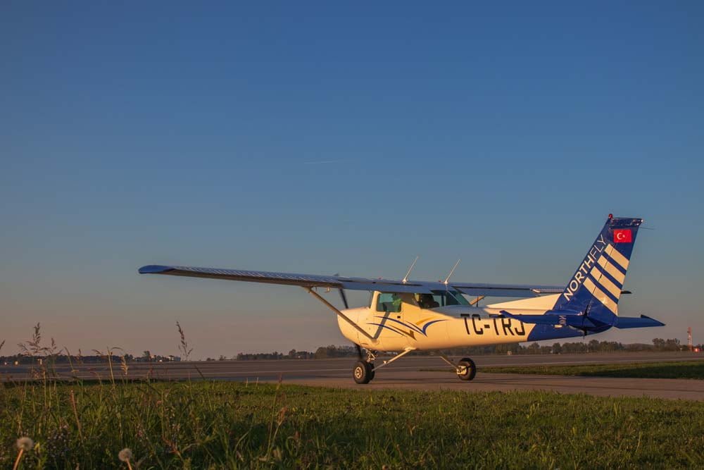 TC-TRJ Cessna 152