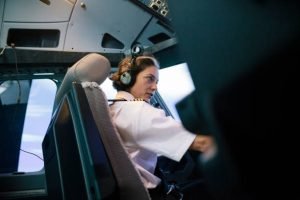 Airbus ve Boeing Uçakları Kaç Pilot Uçurur 