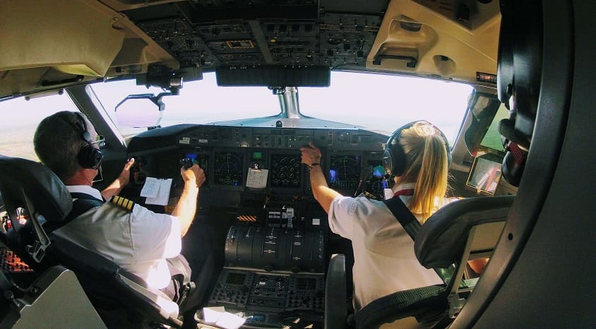Nasıl Pilot Olurum Kariyer Yolu